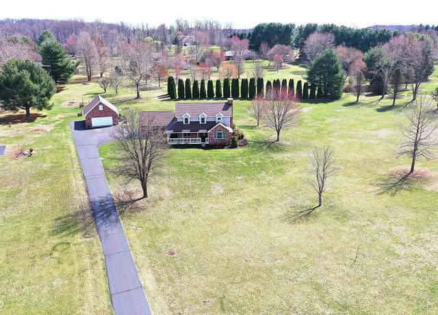 Property at 195 Hess Rd, Martinsville, IN 46151, 4 beds, 2.5 baths
