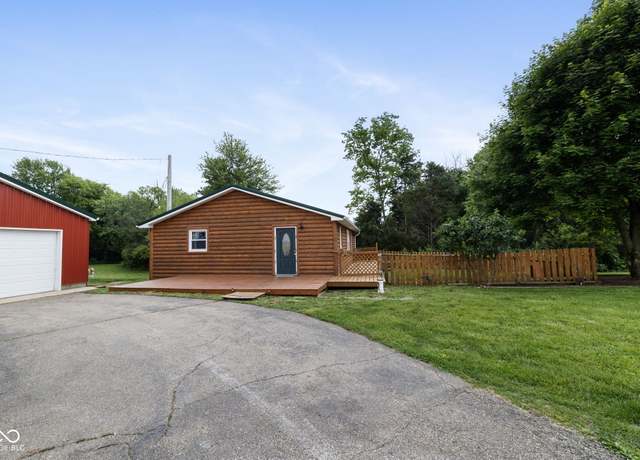 Property at 8096 E County Road 500 S, Coatesville, IN 46121, 2 beds, 2 baths