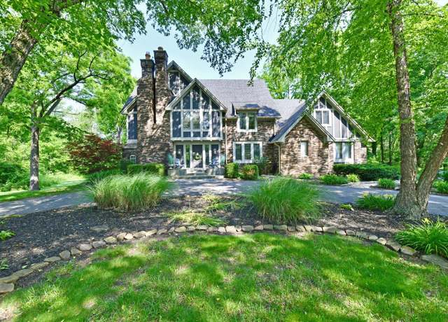 Property at 12380 Creekwood Ln, Carmel, IN 46032, 4 beds, 4 baths