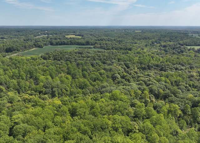 Property at 2 Fiscus Cemetery Rd, Coal City, IN 47427