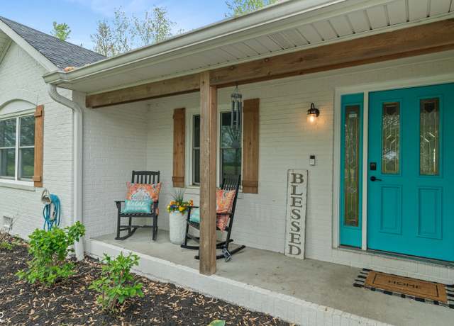Property at 1285 S 1100 E, Zionsville, IN 46077, 5 beds, 4.5 baths