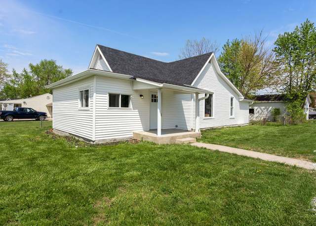 Property at 201 N 5th St, Elwood, IN 46036, 4 beds, 2 baths