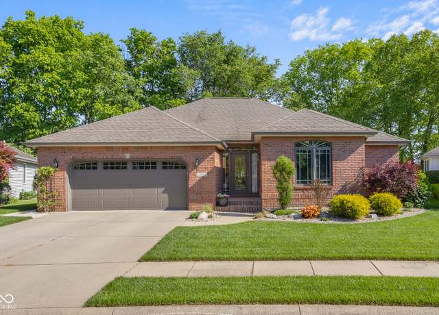 Property at 3781 S Station Dr, Columbus, IN 47203, 3 beds, 3.5 baths