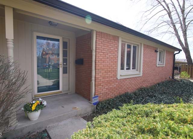 Property at 1121 Canterbury Ct, Indianapolis, IN 46260, 2 beds, 2 baths