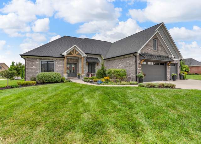 Property at 121 Lakeside Dr, Pittsboro, IN 46167, 3 beds, 2.5 baths