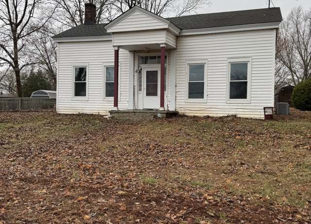 Property at 1316 S Nineveh Rd, Franklin, IN 46131, 2 beds, 2 baths