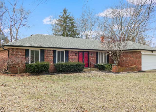 Property at 3779 W County Line Rd, Greenwood, IN 46142, 3 beds, 2 baths