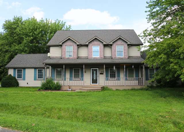 Property at 1780 S Chigger Hollow East Dr, Crawfordsville, IN 47933, 5 beds, 3.5 baths