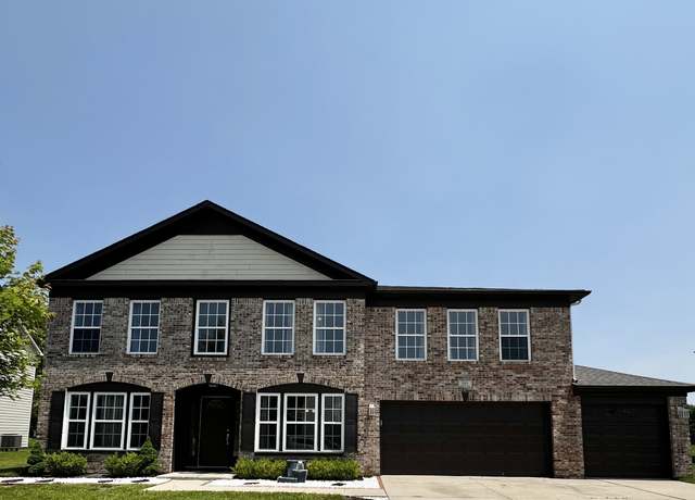 Property at 585 Fireside Dr, Greenwood, IN 46143, 5 beds, 3 baths