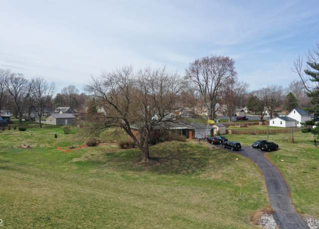 Property at 1121 Mill St, Crawfordsville, IN 47933, 3 beds, 2 baths