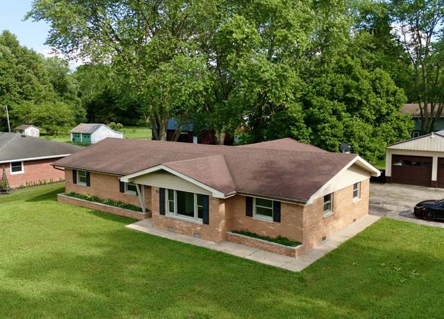 Property at 771 Doran Ave, Shelbyville, IN 46176, 4 beds, 1.5 baths