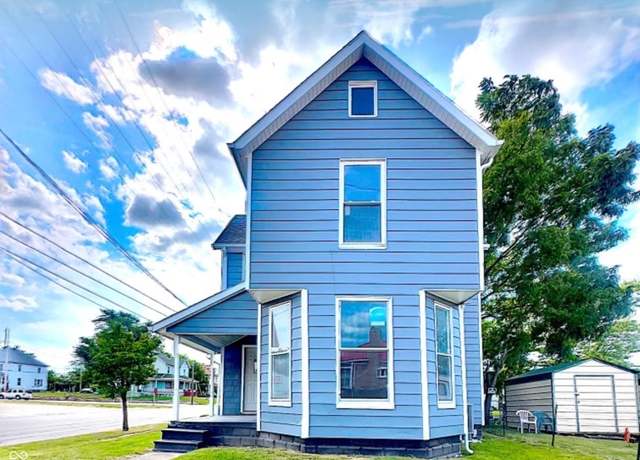 Property at 1011 S Elm St, Muncie, IN 47302, 3 beds, 2 baths