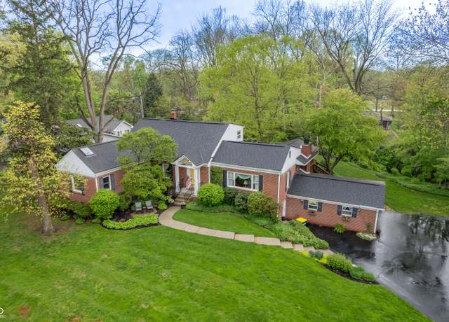 Property at 8510 N Park Ave, Indianapolis, IN 46240, 3 beds, 3 baths