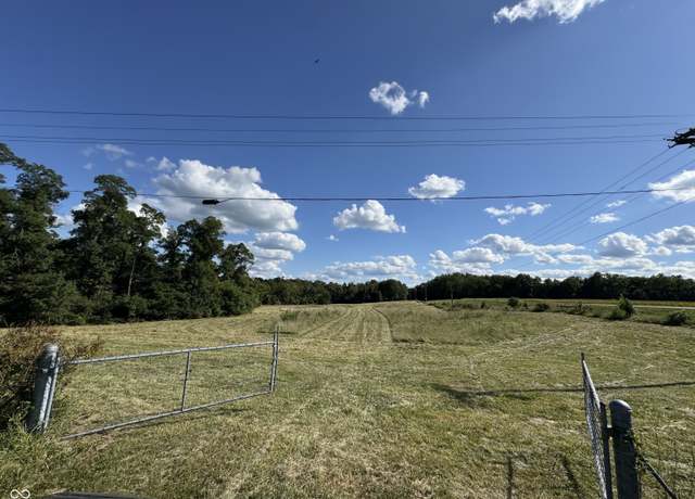 Property at 415 E Bonebrake Rd, Veedersburg, IN 47987