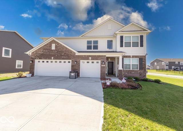 Property at 5839 Altar Bell Cir, Greenwood, IN 46143, 5 beds, 3 baths