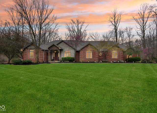 Property at 5634 Normandie Ct, Bloomington, IN 47401, 5 beds, 4.5 baths