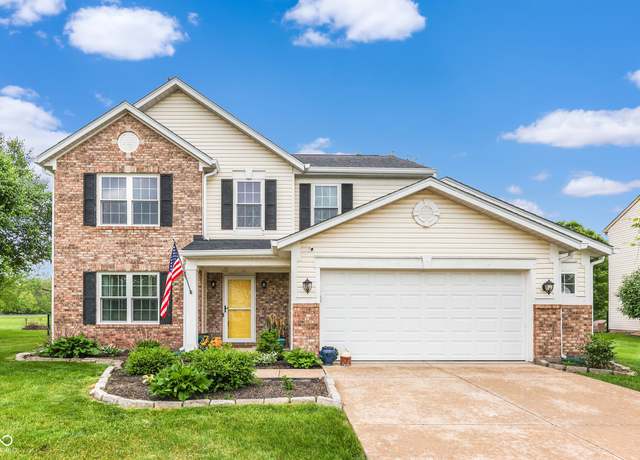 Property at 5617 Gainesway Dr, Greenwood, IN 46142, 4 beds, 2.5 baths