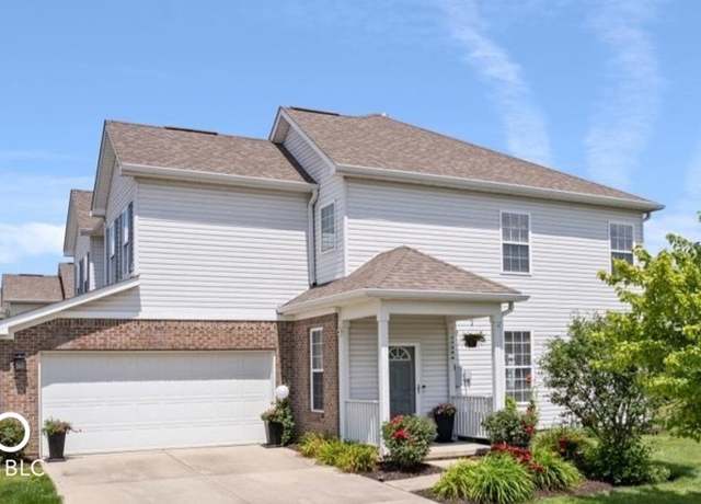 Property at 2499 Blue Ridge Dr, Greenwood, IN 46143, 2 beds, 2.5 baths