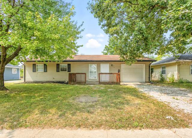 Property at 3048 Falcon Dr, Indianapolis, IN 46222, 3 beds, 1 bath