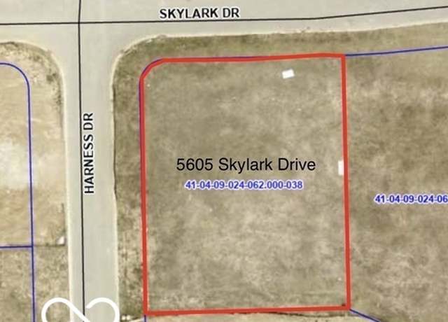 Property at 5605 Skylark Dr, Greenwood, IN 46143