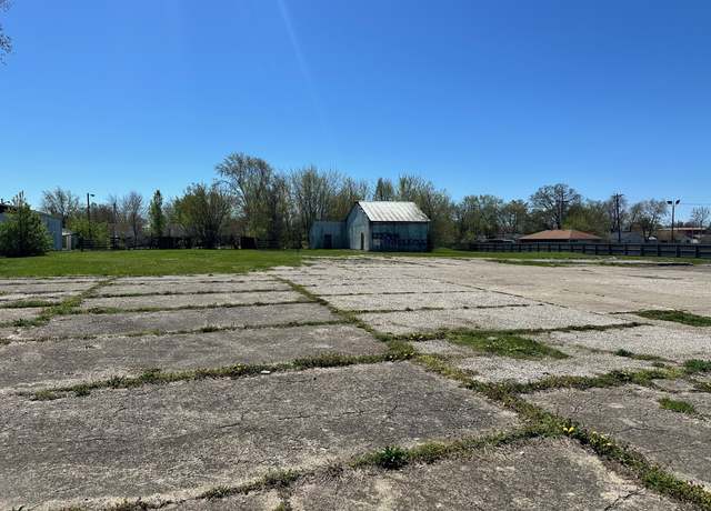 Property at 645-655 E Main St, Brownsburg, IN 46112