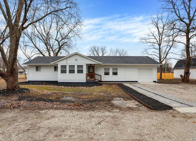 Property at 8810 Beechwood Ave, Indianapolis, IN 46219, 3 beds, 2 baths