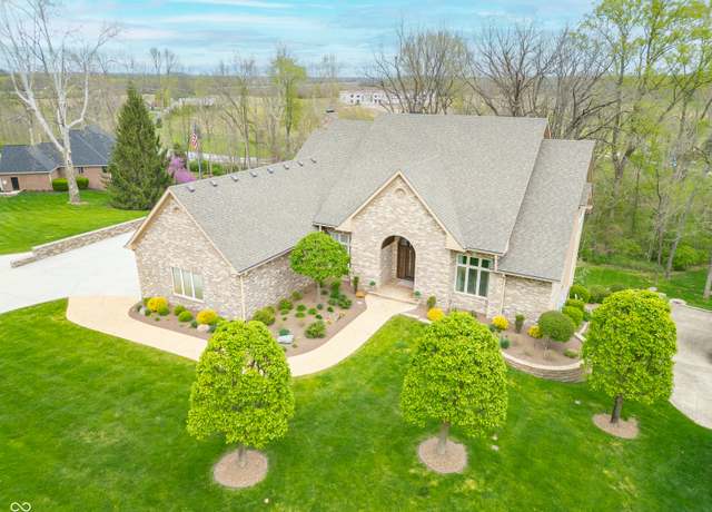Property at 2733 Foxborough Dr, Greenwood, IN 46143, 5 beds, 5 baths
