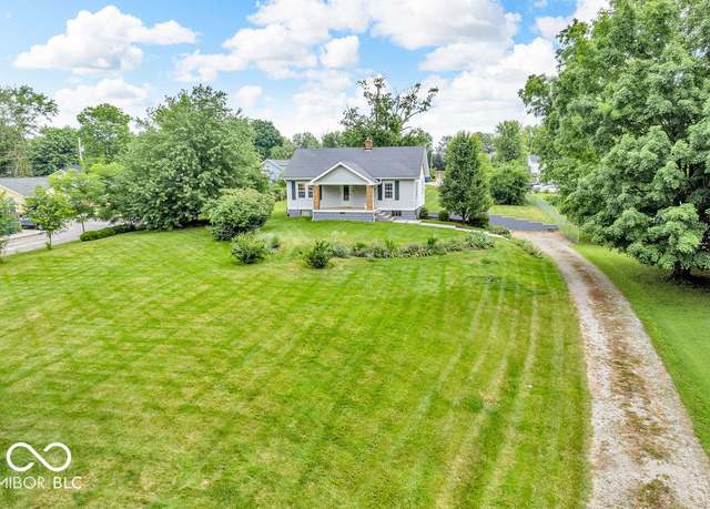 Property at 1130 E 105th St, Carmel, IN 46280, 2 beds, 1 bath