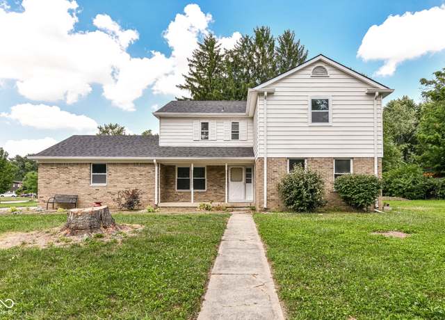 Property at 1126 Kings Ct, Indianapolis, IN 46260, 4 beds, 2.5 baths