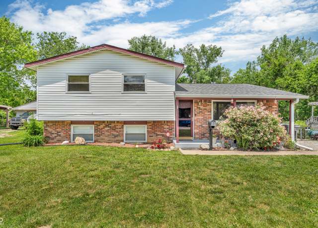 Property at 3624 Woodcliff Dr, Indianapolis, IN 46203, 3 beds, 2 baths