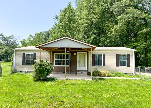 Property at 5010 S 550 W, Columbus, IN 47201, 3 beds, 2 baths
