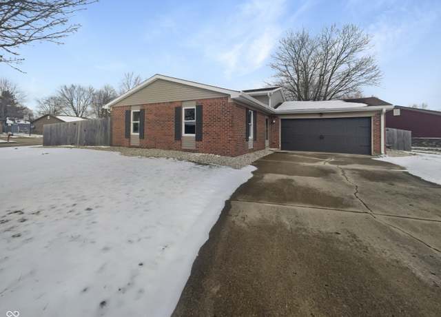 Property at 1546 Becket Dr, Shelbyville, IN 46176, 3 beds, 2 baths