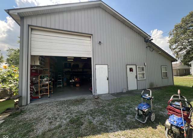 Property at 8107 E 30th St, Indianapolis, IN 46219, 2 beds, 1 bath