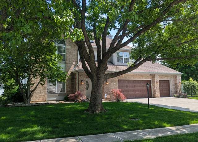 Property at 8598 Lantern Farms Dr, Fishers, IN 46038, 4 beds, 2.5 baths