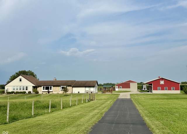 Property at 6551 S 150 W, Lafayette, IN 47909, 5 beds, 2.5 baths