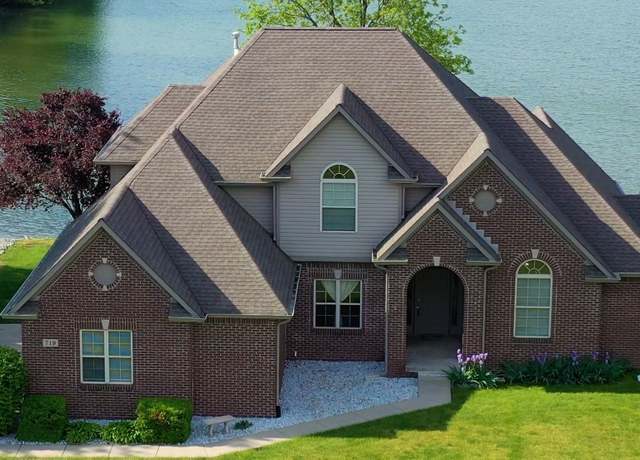 Property at 719 E New Rd, Greenfield, IN 46140, 4 beds, 3.5 baths