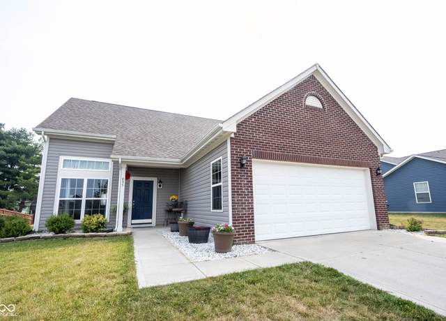 Property at 895 Geronimo Dr, Greenfield, IN 46140, 3 beds, 2.5 baths