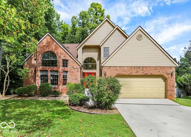 Property at 2316 E Linden Hill Dr, Bloomington, IN 47401, 3 beds, 3.5 baths