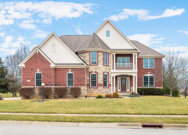 Property at 1032 Westview Point Dr, Columbus, IN 47201, 5 beds, 4.5 baths