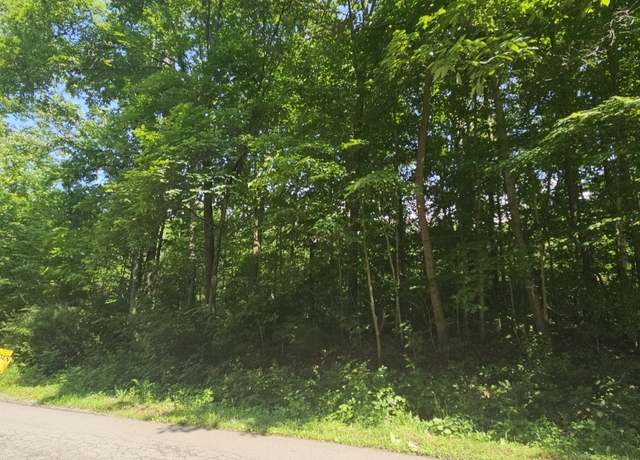Property at 238 Hawthorne Dr, North Vernon, IN 47265