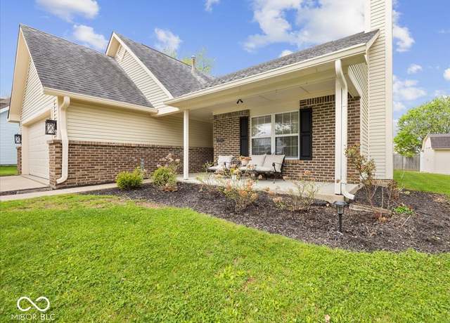 Property at 936 Eagle Brook Cir, Shelbyville, IN 46176, 3 beds, 2 baths