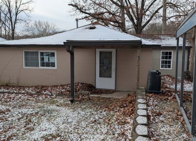 Property at 3 Lake Hart, Mooresville, IN 46158, 2 beds, 1 bath