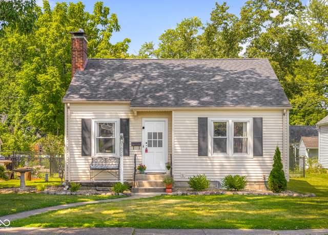 Property at 1626 Gilmore St, Columbus, IN 47201, 2 beds, 1 bath