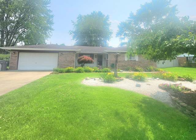 Property at 623 Chariot Ln, Indianapolis, IN 46227, 3 beds, 2 baths