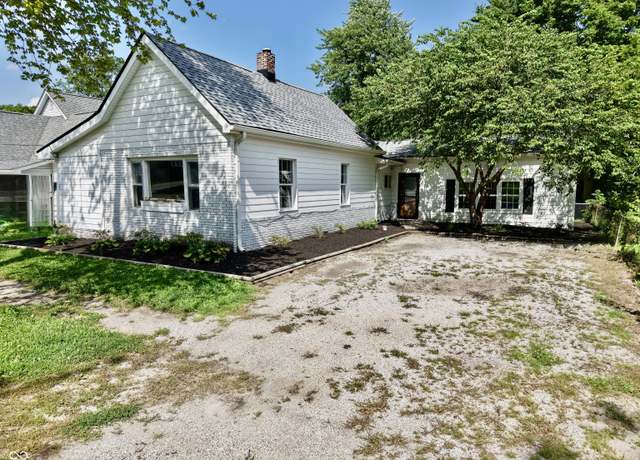 Property at 4833 Pennsylvania St, Clayton, IN 46118, 3 beds, 2 baths