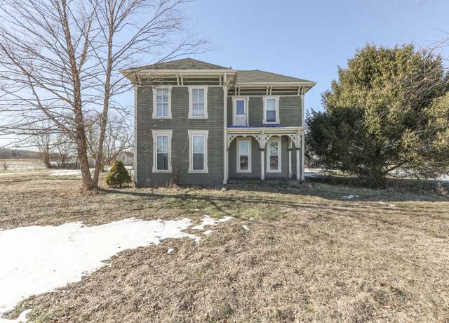 Property at 1112 N Five Points Rd, Greenwood, IN 46143, 4 beds, 2 baths
