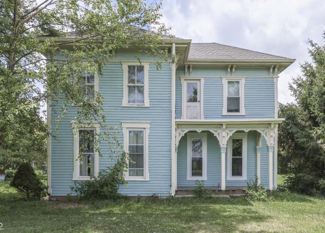 Property at 1112 N Five Points Rd, Greenwood, IN 46143, 4 beds, 2 baths