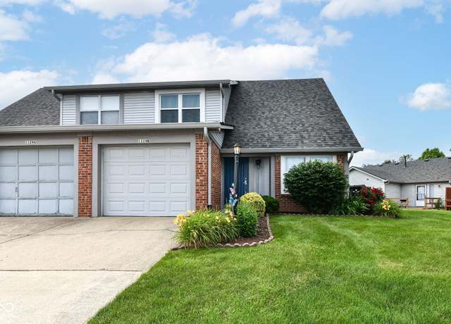 Property at 1124 Paradise Ct Unit B, Greenwood, IN 46143, 2 beds, 1.5 baths