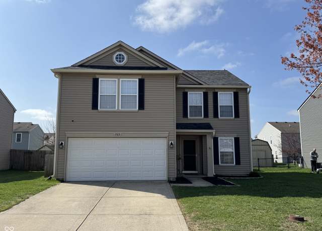 Property at 785 Country Gate Dr, New Whiteland, IN 46184, 3 beds, 2.5 baths