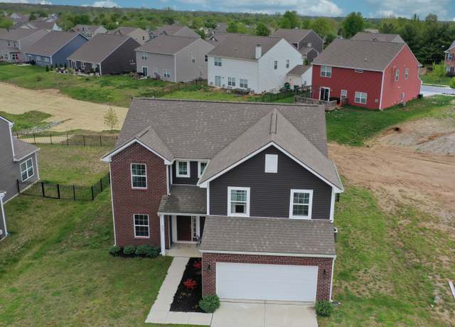 Property at 808 Capricorn Dr, Franklin, IN 46131, 4 beds, 2.5 baths